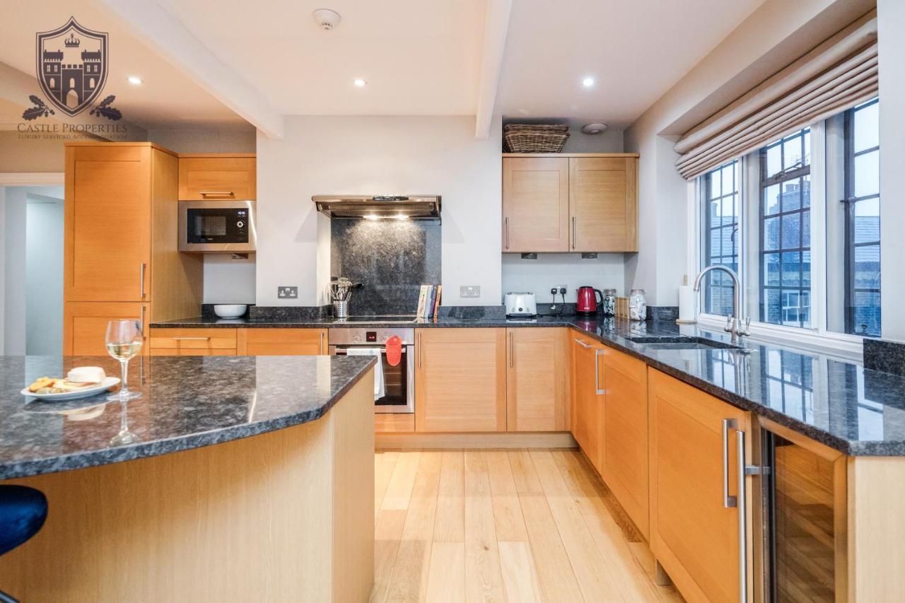 Castle Properties:Eton-The College ويندسور المظهر الخارجي الصورة